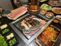 -臻牛烤肉