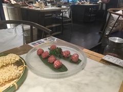 -尚尚仙·酸汤猪手·猪肚鸡火锅(华联万柳购物中心店)