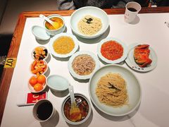 -裕兴记•蟹黄面馆(人民广场店)