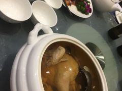 -广州汇华希尔顿逸林酒店