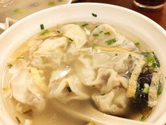 小馄饨-三两春肚肺汤(崂山路店)