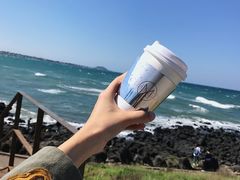 -Cafe Aewol Monsant