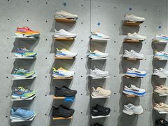 -HOKA(北京蓝色港湾店)