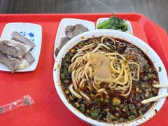 -吾穆勒蓬灰牛肉面·清真(北滨河中路店)