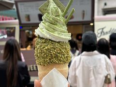 -七的湖·晚芳亭·阳澄湖农家菜·大闸蟹(莲花岛店)