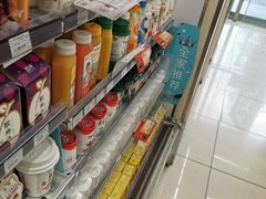 -全家便利店(桂平路店)