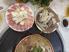 -藏味八珍特色火锅
