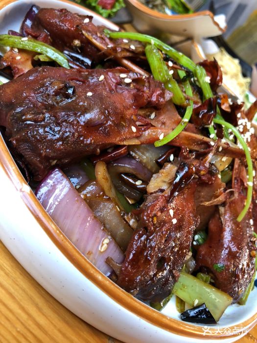 五合珍道牛肉火锅-特色鸭头图片-哈尔滨美食-大众点评网