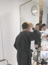 -阿三造型烫染•接发