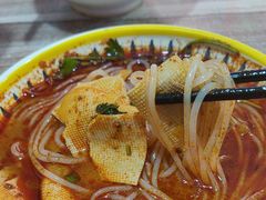 -老字号杨坡红油米线腊汁肉夹馍(东四道巷店)