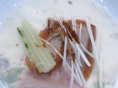 -六和聚传统烤鸭.天津菜(和平店)