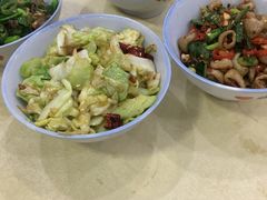 -红色湘菜馆(春风店)