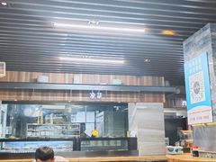 -亮亮面馆(经六路店)