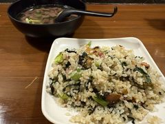 -舒蔡记生煎菜饭(云南中路店)