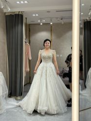 -GRACE KELLY婚纱与礼服(北京店)