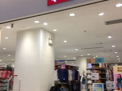 -优衣库(上海金桥国际商业广场店)