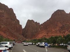 -天山神秘大峡谷