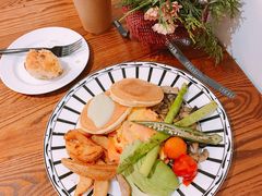 三文鱼炒蛋牛油果全餐-AFS Cafe & Canteen(闽江二路店)