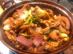 -胡须佬鸡煲四季火锅(海雅缤纷城店)