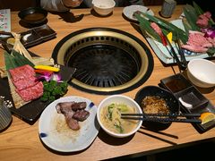 -炼火烤肉店