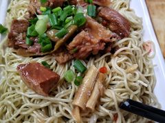 牛腩捞面-新园饮食店(香洲总店)