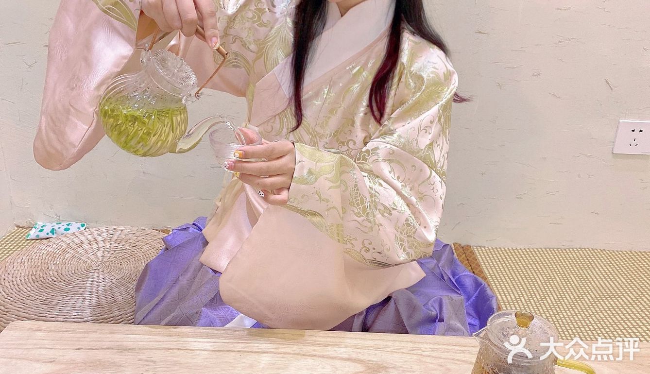 南京探店 | 沉浸式国风下午茶🍵汉服体验品茶