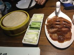 -阿瓦山寨·湘菜现炒·剁椒鱼头王(咸阳总店)