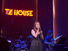 -TZ House音乐现场(来福士中心店)