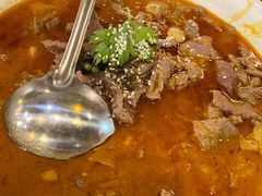 自制不老牛肉汤锅-付掌柜在成都·热炒砂锅集(金禾店)