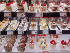 -巴黎贝甜(大宁国际商业广场店)