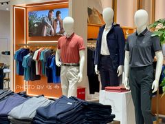-王府井奥莱临潼小镇(临潼店)