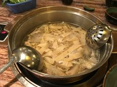 -润园四季椰子鸡火锅(海上世界店)