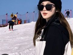 -浙东第一尖雪山欢乐谷