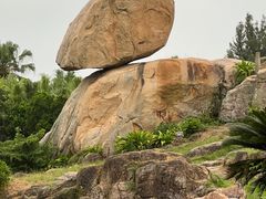 -东山风动石景区