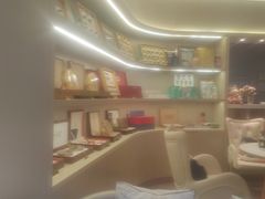 -燕庭·纯燕窝·甜品下午茶(南京西路店)