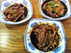 -张家巷美食(南浔店)