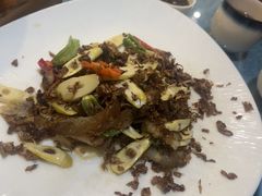 汉源坛子肉-干老四雅鱼饭店(滨江西路店)