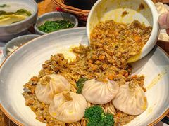 -馋三尺蟹粉小笼(人民广场店)