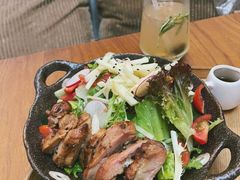 烤鸡肉沙拉-Ginko银子(青龙街店)