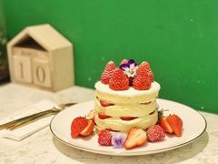 -法桐蛋糕·手作面包(万达公馆店)