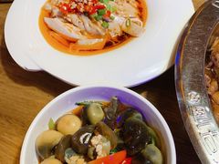 -胖哥俩肉蟹煲(济南世茂国际广场店)