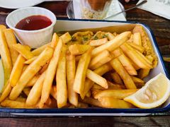 美式风味炸鸡翅配薯条-MIKAKU(万达广场上海宝山店)