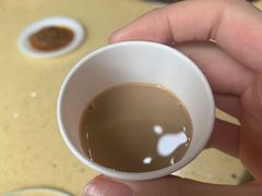 耗牛奶咖啡-东巴谷野生菌火锅餐厅