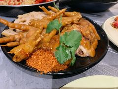 卤味拼盘-一棠龙虾•王牌虾球(楚河汉街店)