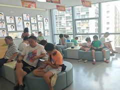 -极光口腔·矫正种植修复(锦江店)