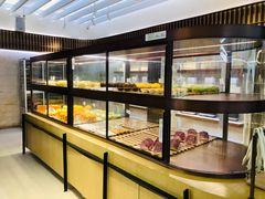 面包甜点陈列柜-奈雪的茶(花城汇中区PRO店)