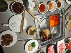 -海底捞火锅(上地华联店)