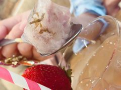 -FLOVIE FLORIST CAFE