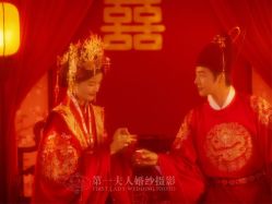 -第一夫人婚纱摄影(南京店)