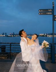 点击看大图 -雪中彩影婚纱摄影·微光艺术中心